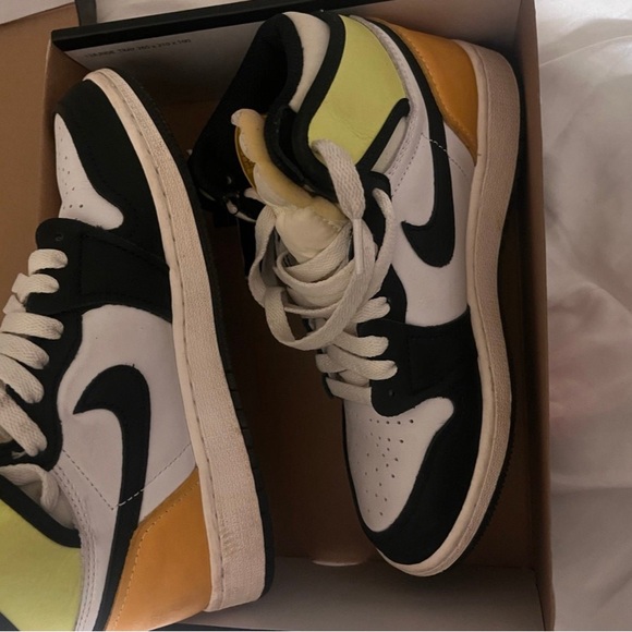 jordan 1 volt gold high